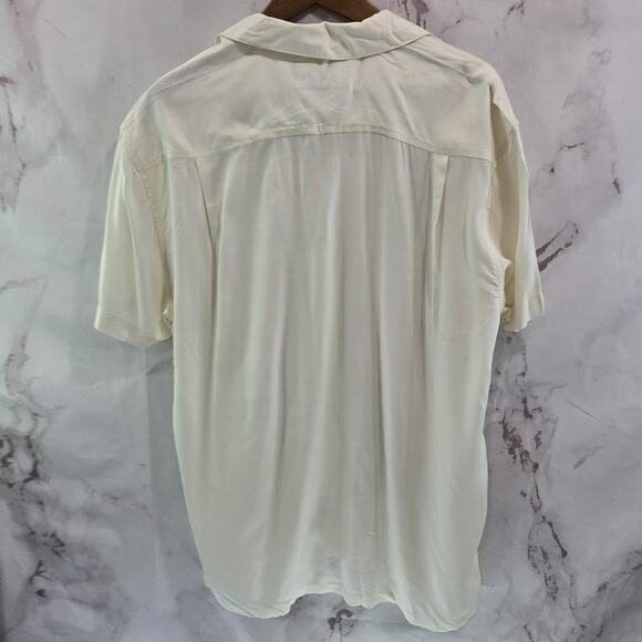 Chubbies Shirt Mens Medium Off White Lotus Button Sleeve Sunday Short Sleeve - Picture 7 of 13